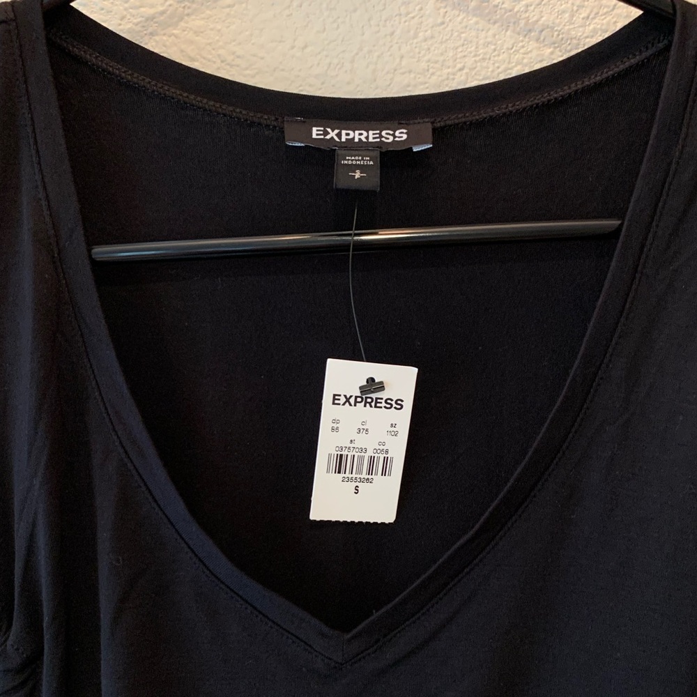 Express Ruched Tank - Picture 2 of 4